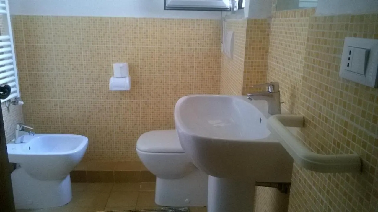 Stella Marina Apartament Villa Tirrenia