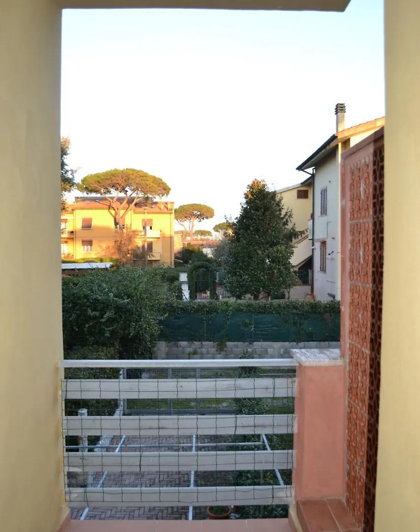 Stella Marina Apartament Villa Tirrenia Italy