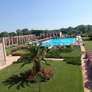 Cosmopolitan Golf & Tirrenia